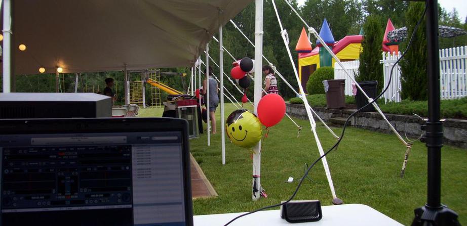 Affordable Party Tent Rentals & Moonwalk Rentals in Ashby, Massachusetts.